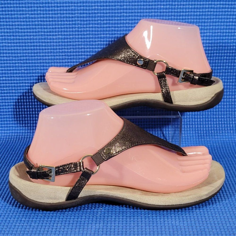 Vionic Women's Black Sandal with Light Beige Footbed